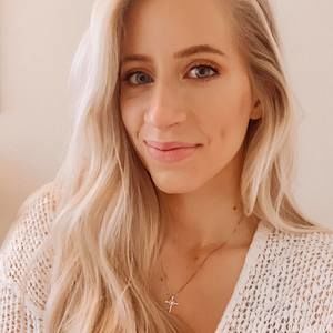 Meet your Posher, Alyssa